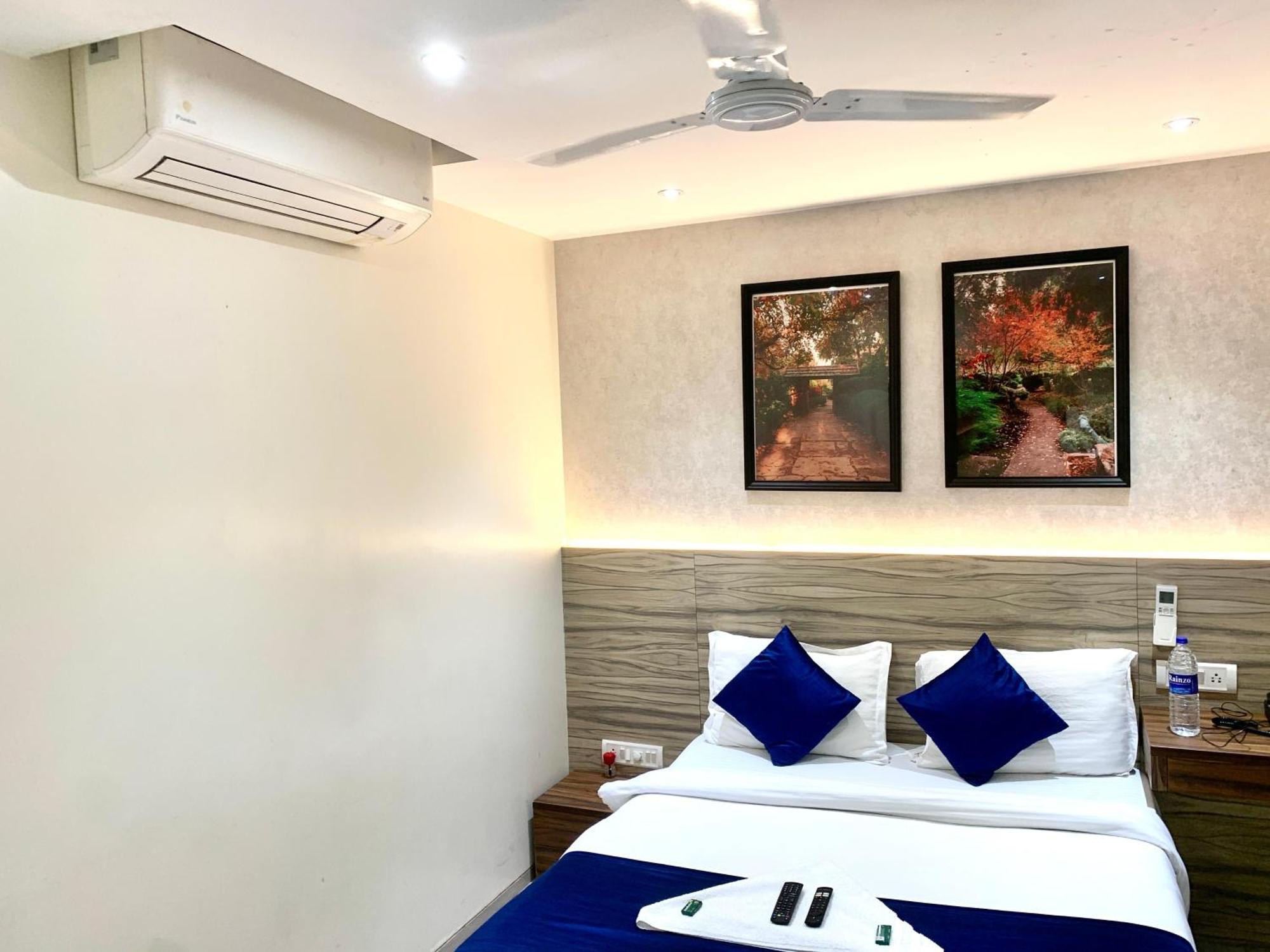 The Dream Residency Hotell Mumbai Exteriör bild